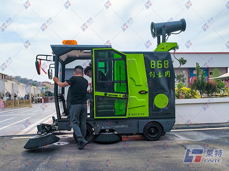 物业清扫车